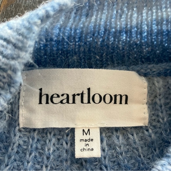 ❤️ HEARTLOOM Blue Sweater Turtleneck Medium - Picture 6 of 9